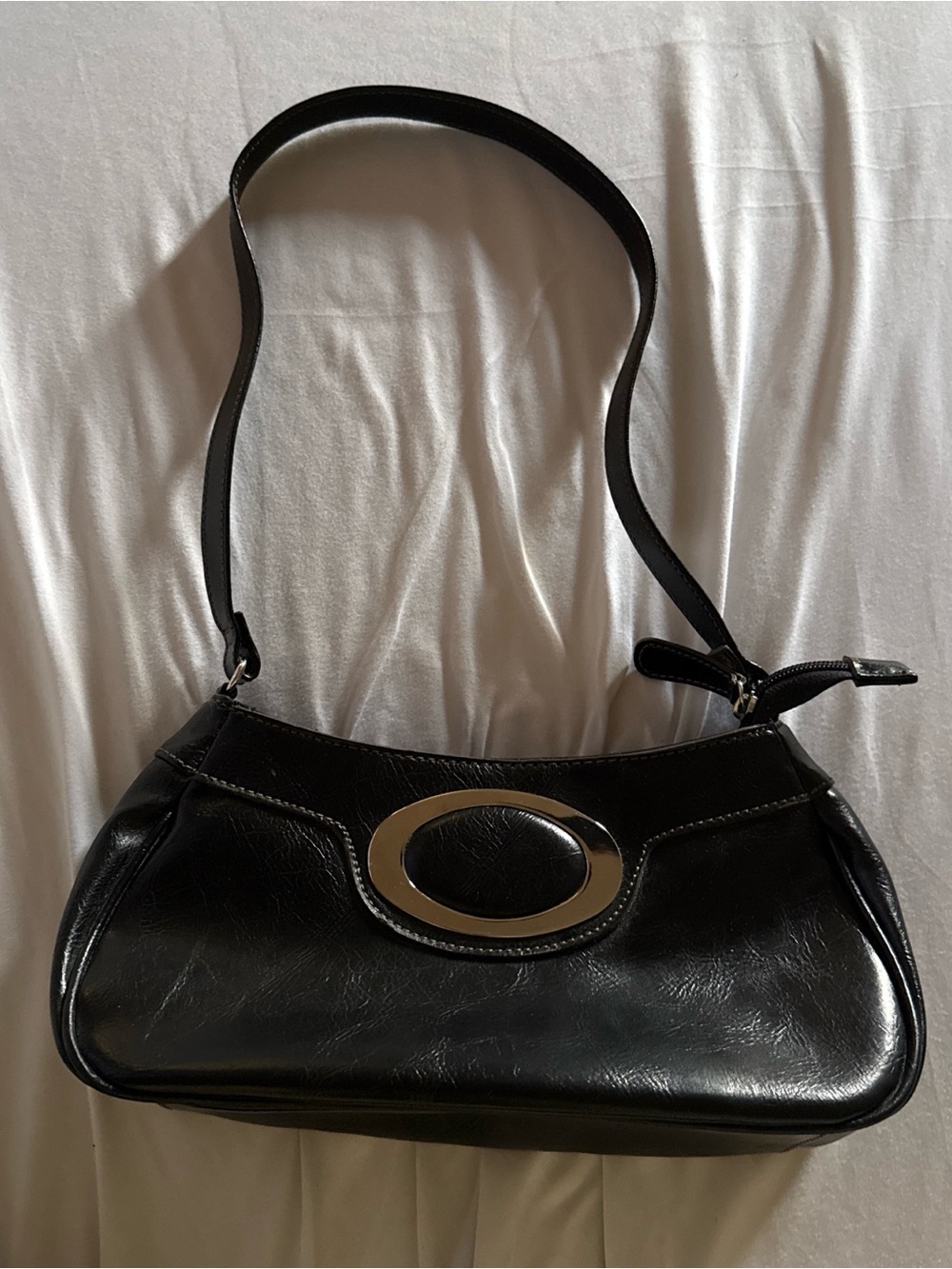 y2k vintage black faux leather shoulder bag